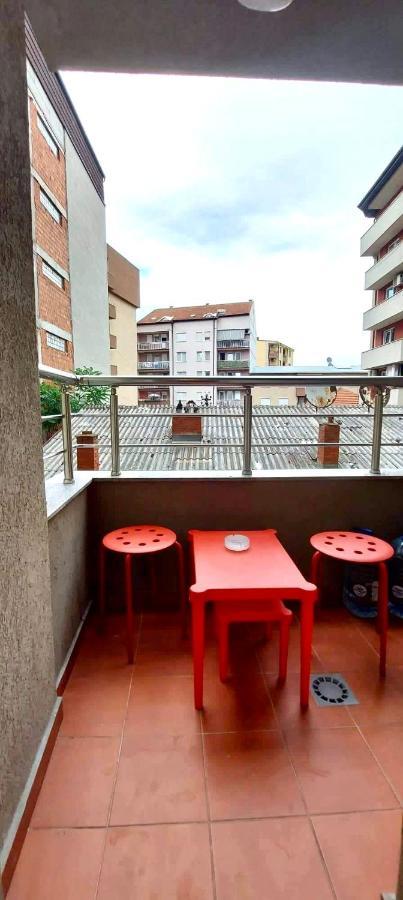 Bright & Lovely Apartment In The City Center Priština Exteriér fotografie